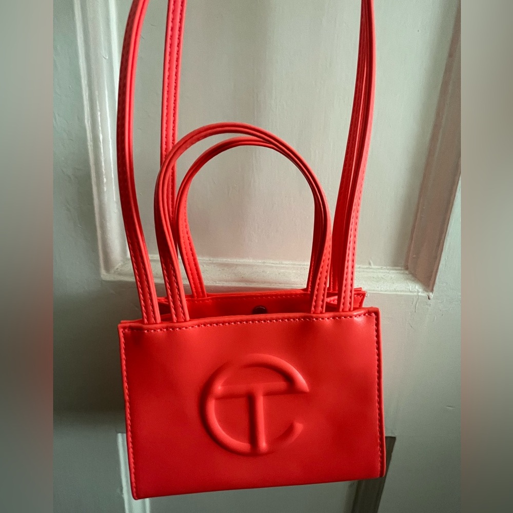 Small Telfar shopping bag